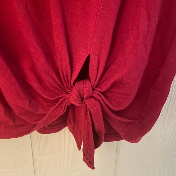 Express One Eleven Women’s Long Sleeve Maroon Shirt Size Extra Small - Picture 2 of 4